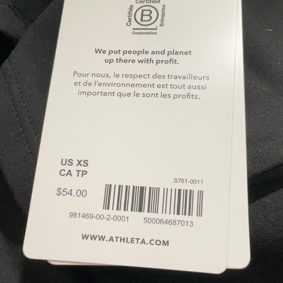 NWT Athleta Elation V-Neck Crop D-DD in Black - Picture 11 of 11